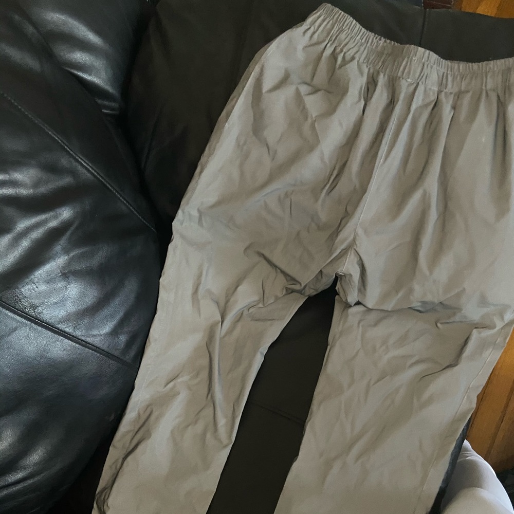 SORELLA BOUTIQUE REFLECTIVE JOGGERS